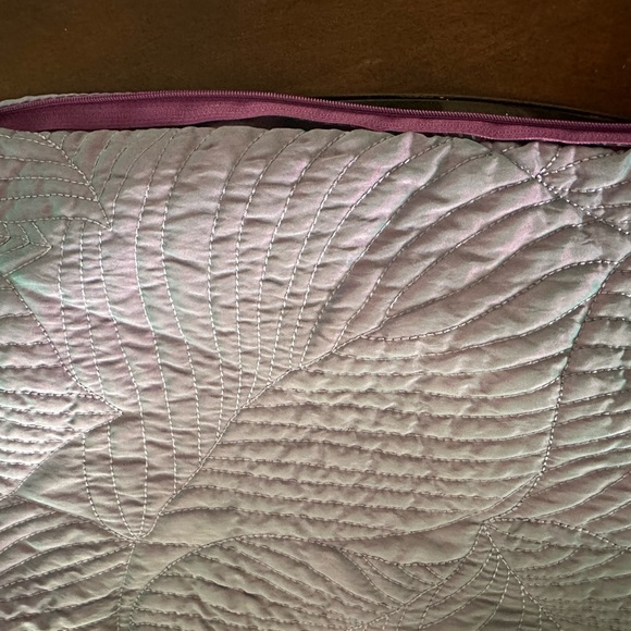 2 Purple Blue Shimmer  19x20 Floral Leaf Pillowcase - Picture 4 of 7